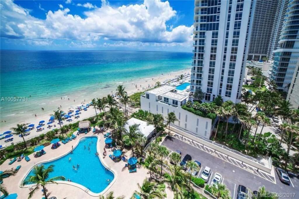 Spacious 1Br On The Beach, The Tides, Hollywood,Fl Apartamento Exterior foto