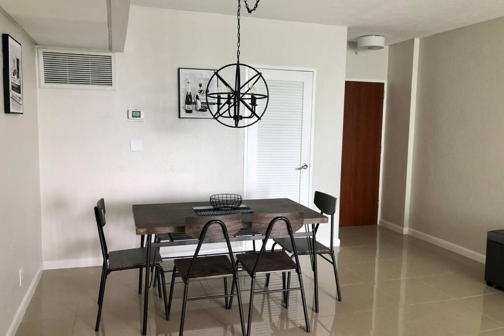 Spacious 1Br On The Beach, The Tides, Hollywood,Fl Apartamento Exterior foto