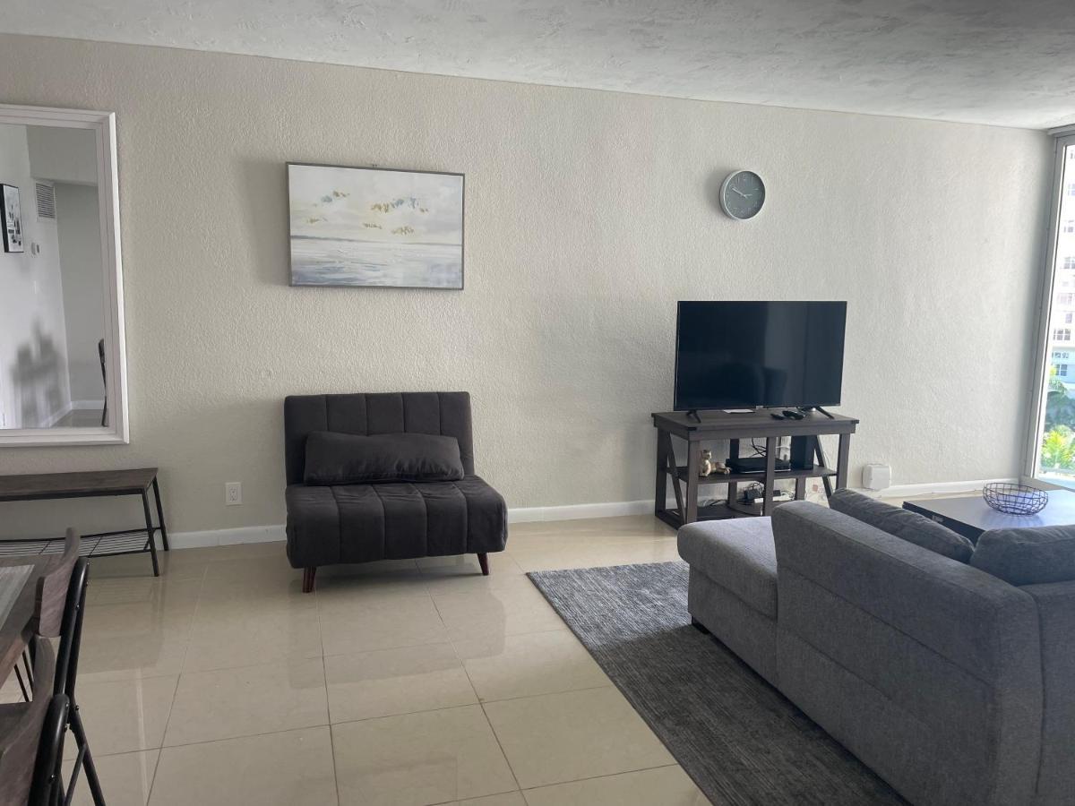 Spacious 1Br On The Beach, The Tides, Hollywood,Fl Apartamento Exterior foto