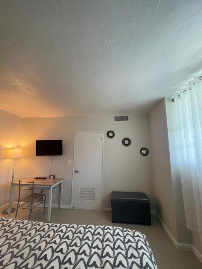 Spacious 1Br On The Beach, The Tides, Hollywood,Fl Apartamento Exterior foto